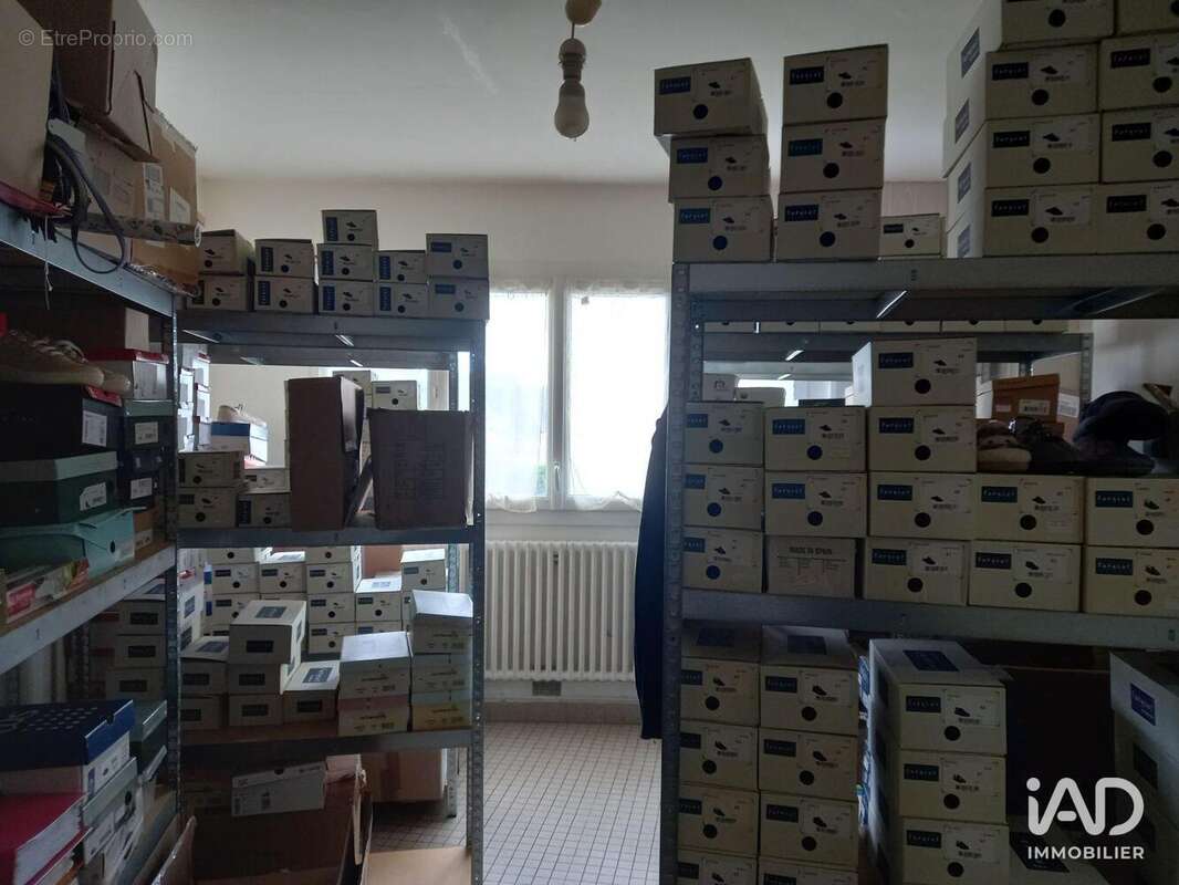 Photo 9 - Commerce à SAINT-SAMSON