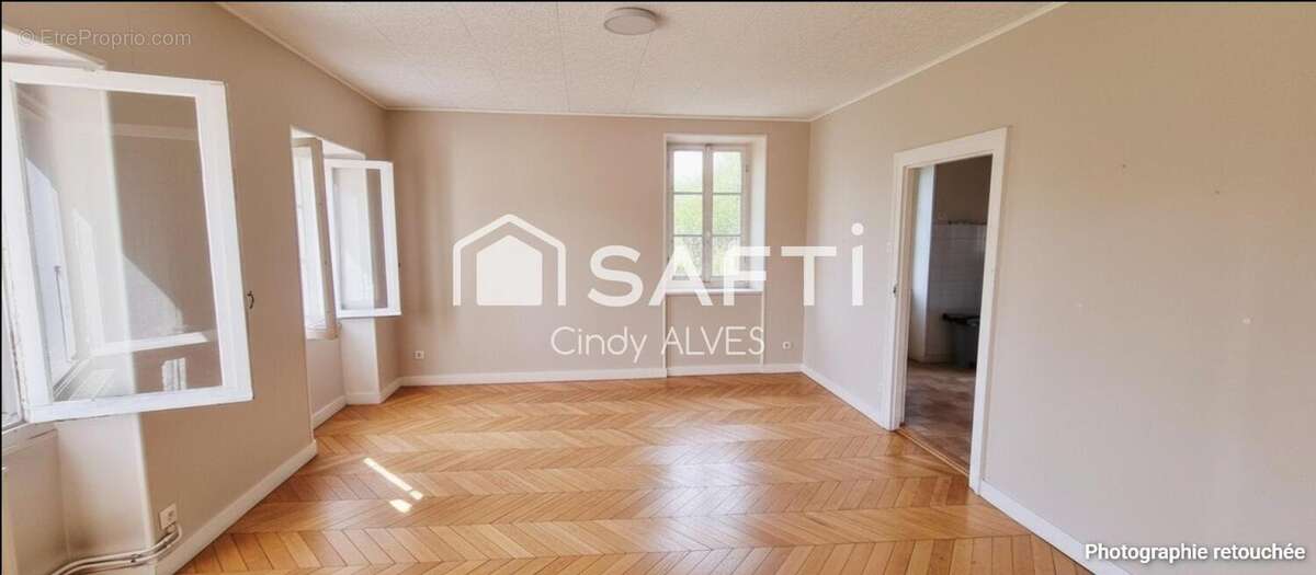 Photo 3 - Maison à TURENNE