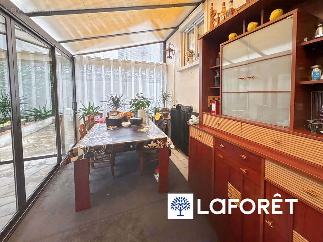 Maison à SAVIGNY-SUR-ORGE