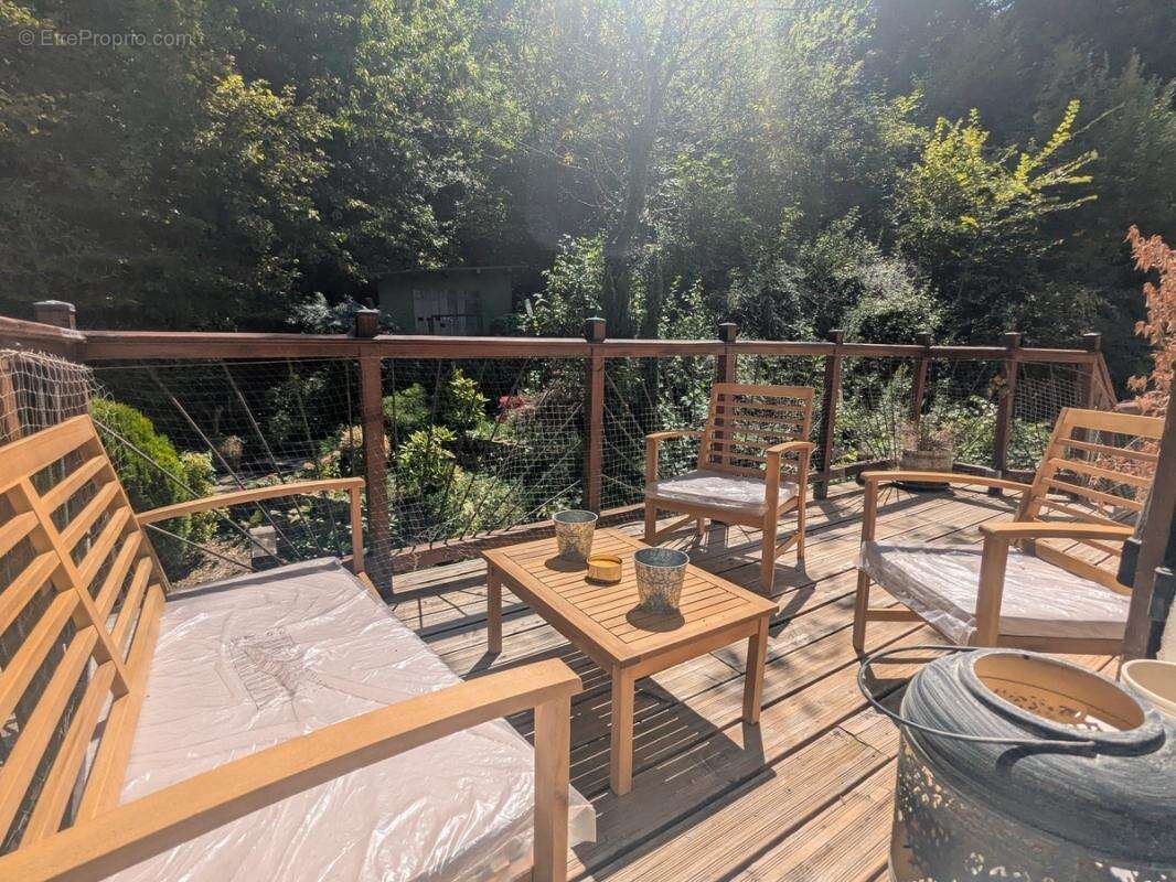 Appartement à ALLONZIER-LA-CAILLE