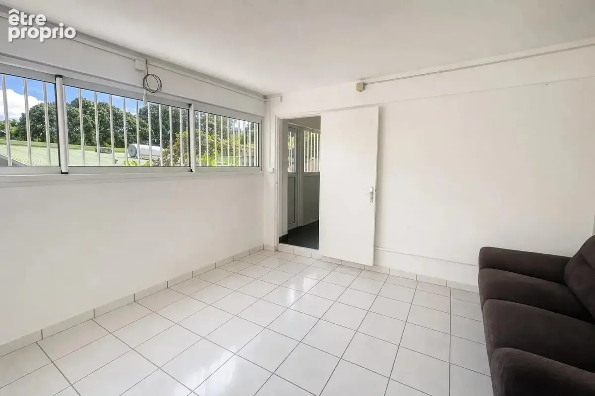 Maison F5/6 à rénover – Ligne Paradis, Saint-Pierre - photo 12