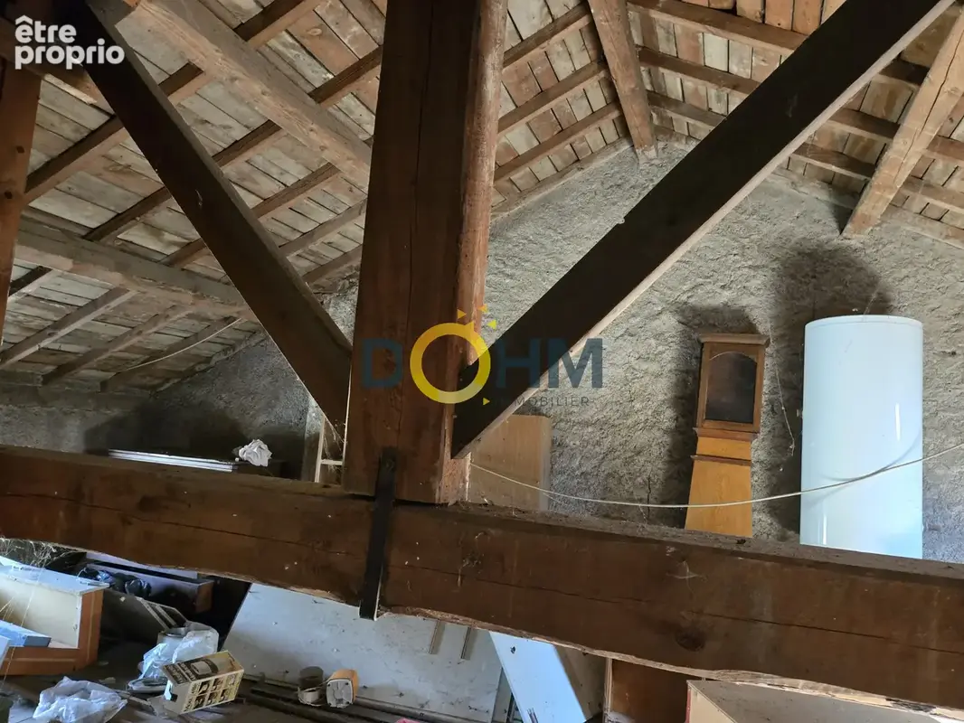 Ensemble immobilier avec une maison habitation a renover + un garage 70 m2 - photo 20
