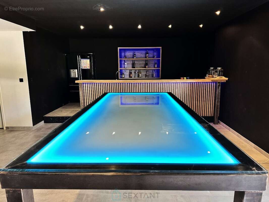 Maison à FONTAINEBLEAU