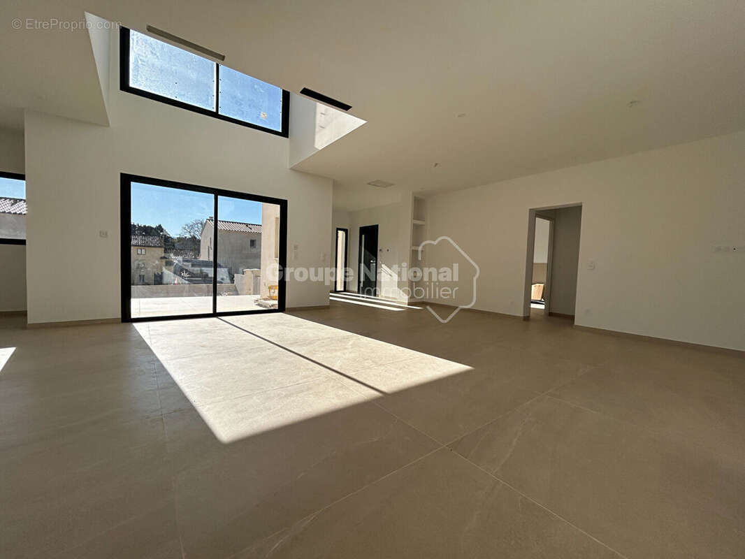 Maison à VAISON-LA-ROMAINE