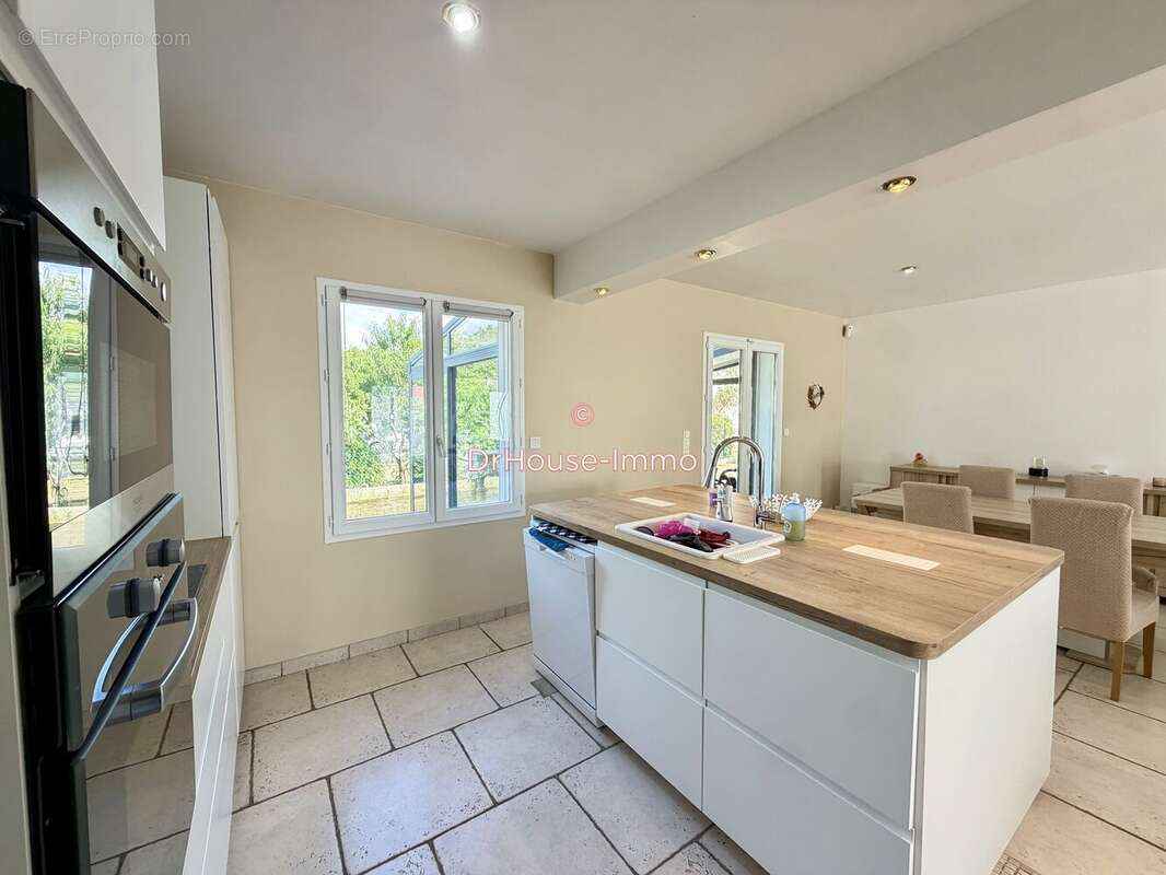 Maison 130 m² à Cepoy  - photo 16