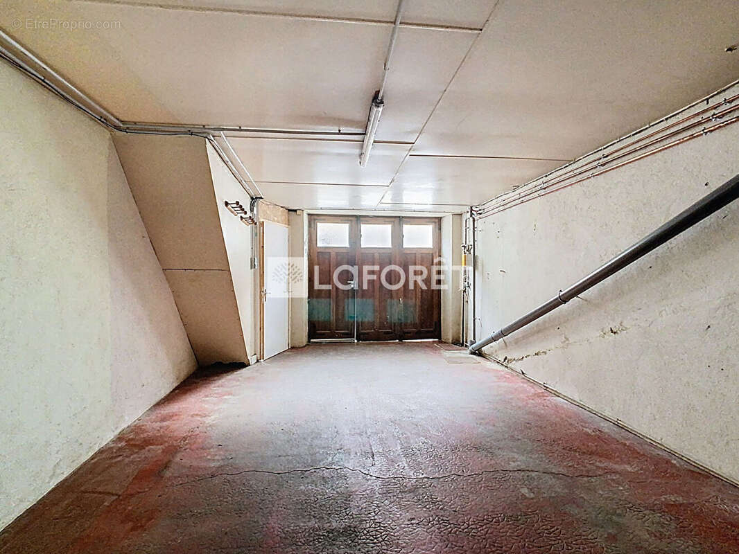 Maison à NEUFCHATEAU