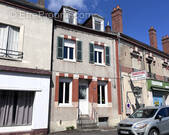 Maison à NOGENT-SUR-VERNISSON