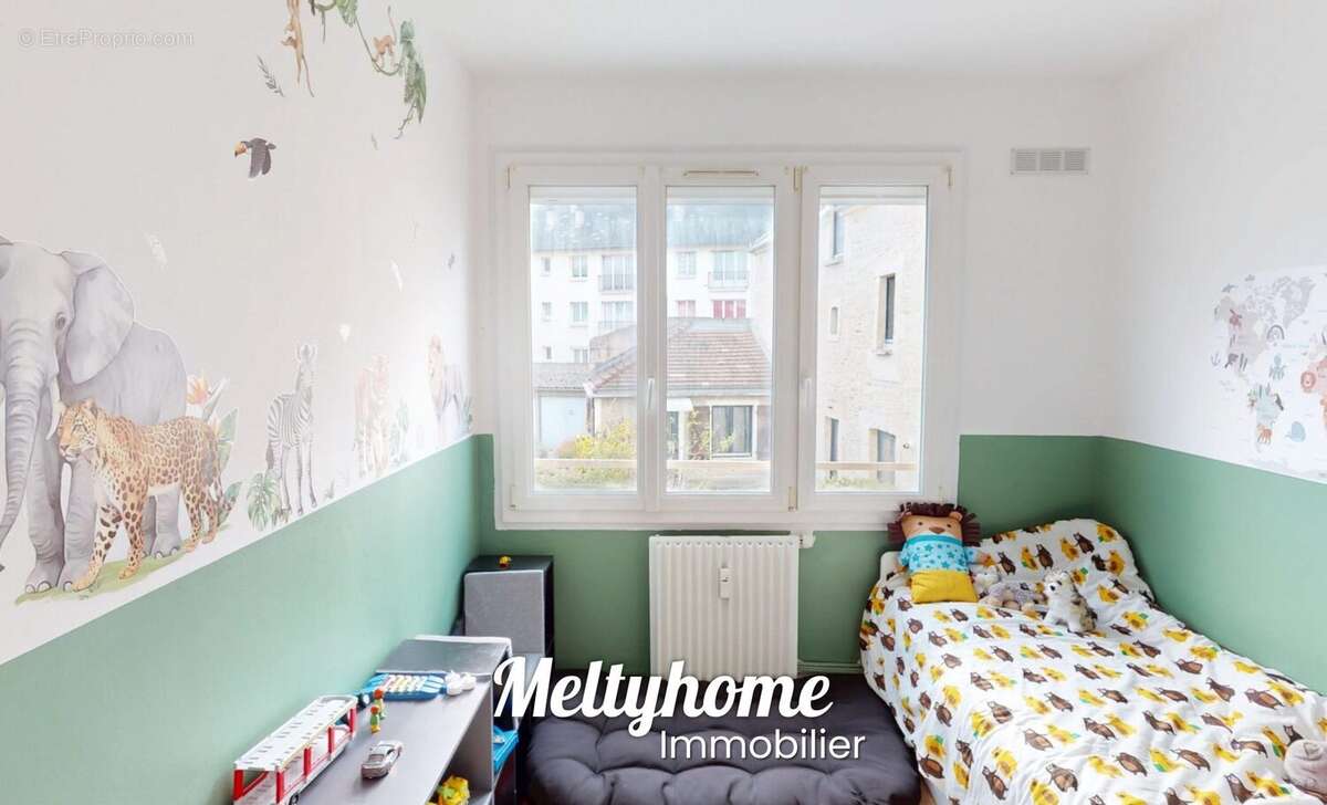 Appartement à CORMELLES-LE-ROYAL