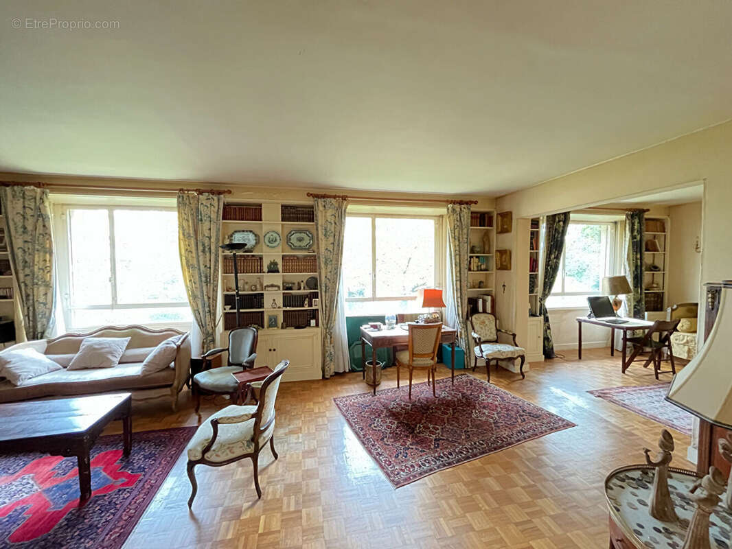 Appartement à SAINT-CLOUD