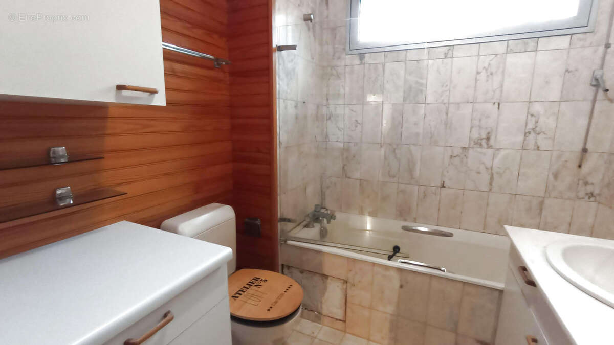 Appartement à VILLE-D'AVRAY