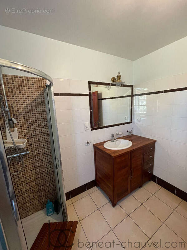 Saint-Avé - Maison 7 pièces - 147 m² sur 1500 m² de terrain - photo 7