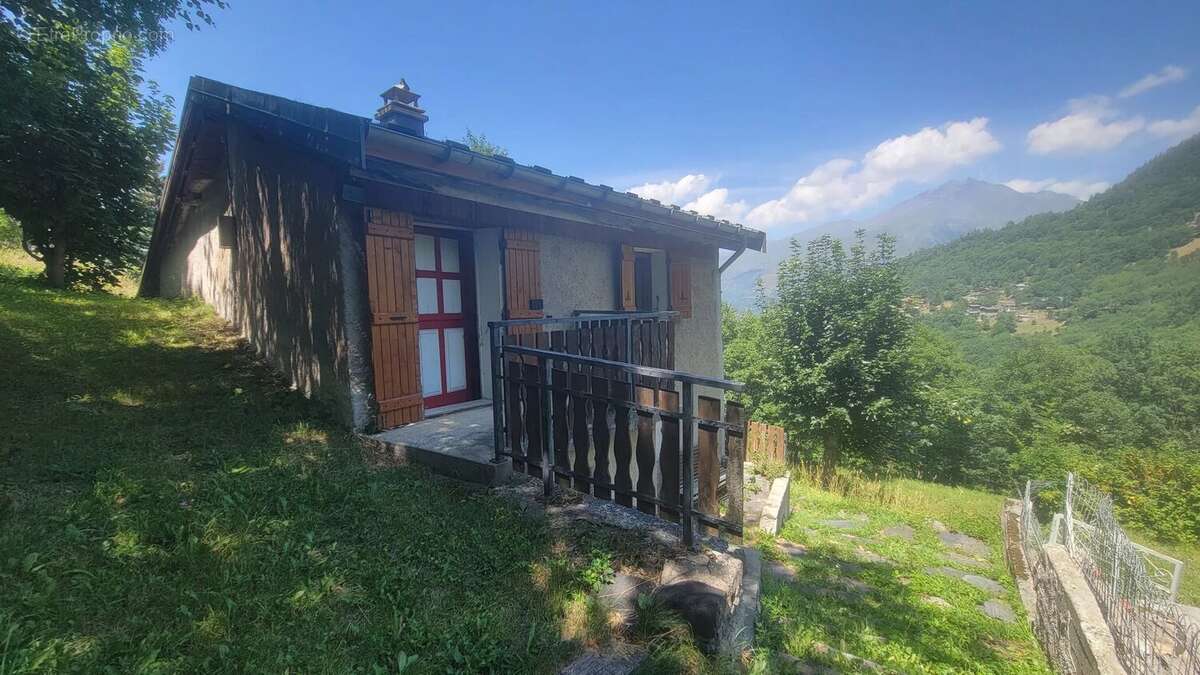 Chalet traditionnel 95 m² sur terrain 1 450 m² — Valmeinier Le Putaret - photo 3