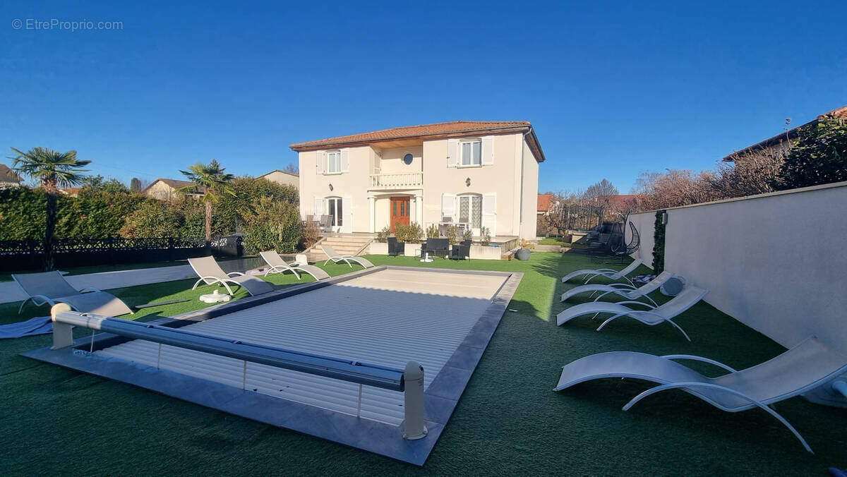 Maison à PONT-DU-CHATEAU