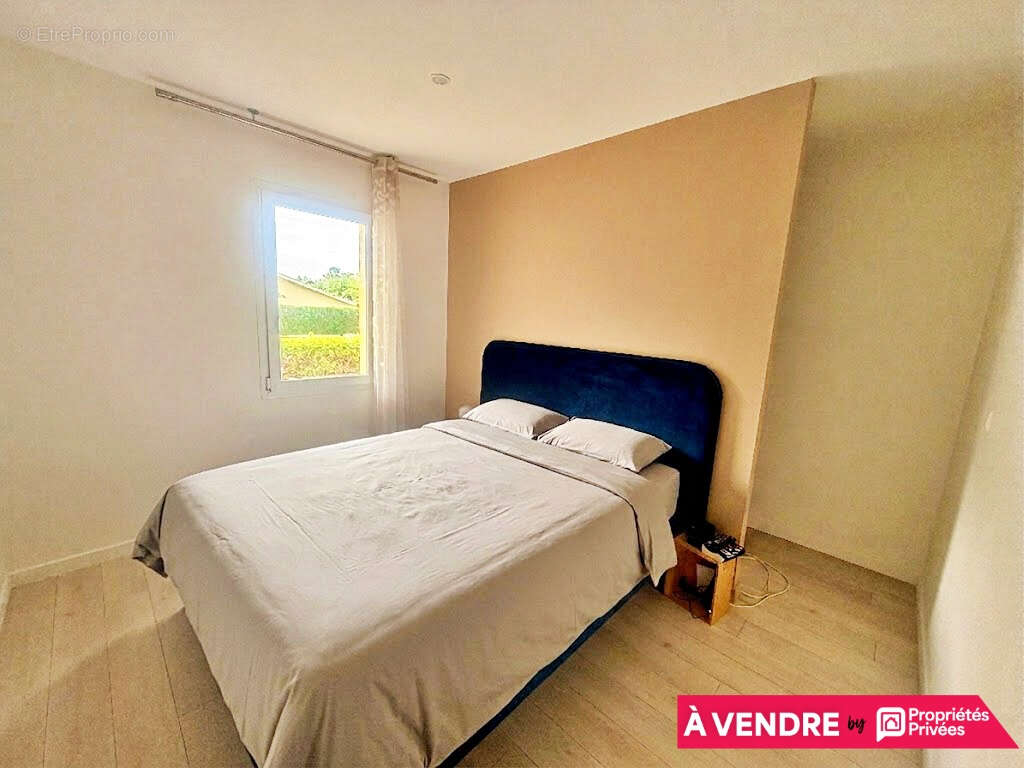 Maison Camblanes Et Meynac 6 pièces piscine et jardin - photo 13