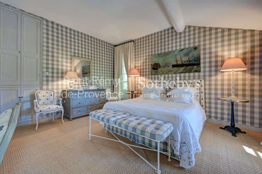 Maison à SAINT-REMY-DE-PROVENCE