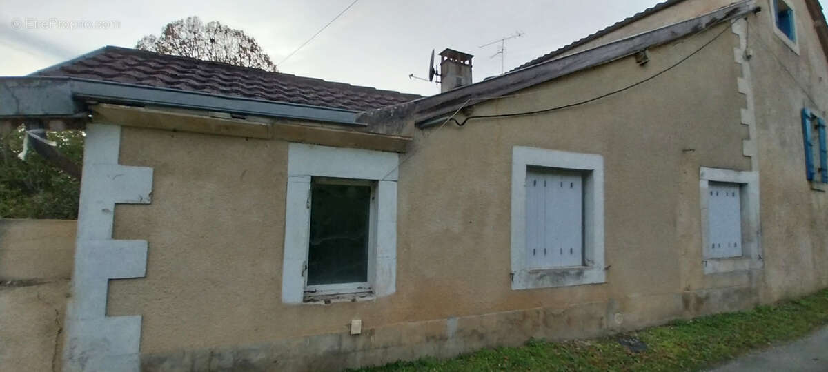 Maison à RAZAC-SUR-L'ISLE