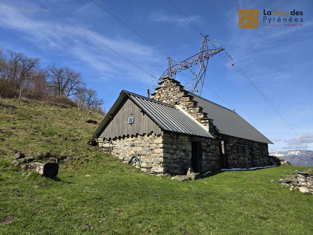Maison à VILLELONGUE