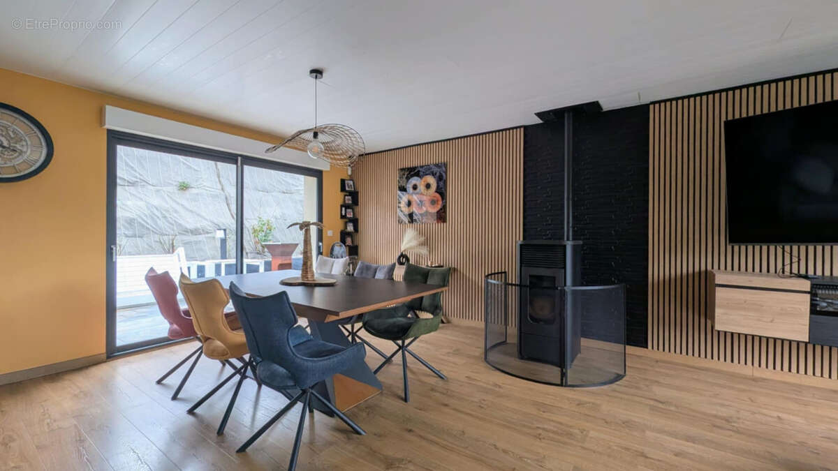 Maison à LILLEBONNE