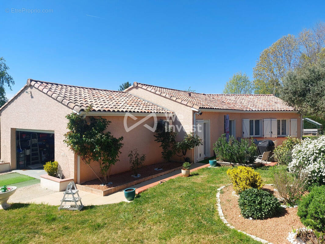 Maison à MONTECH