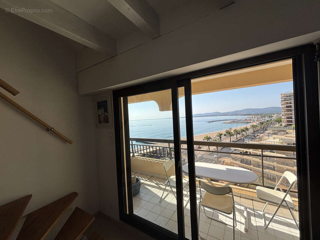 Appartement à FREJUS