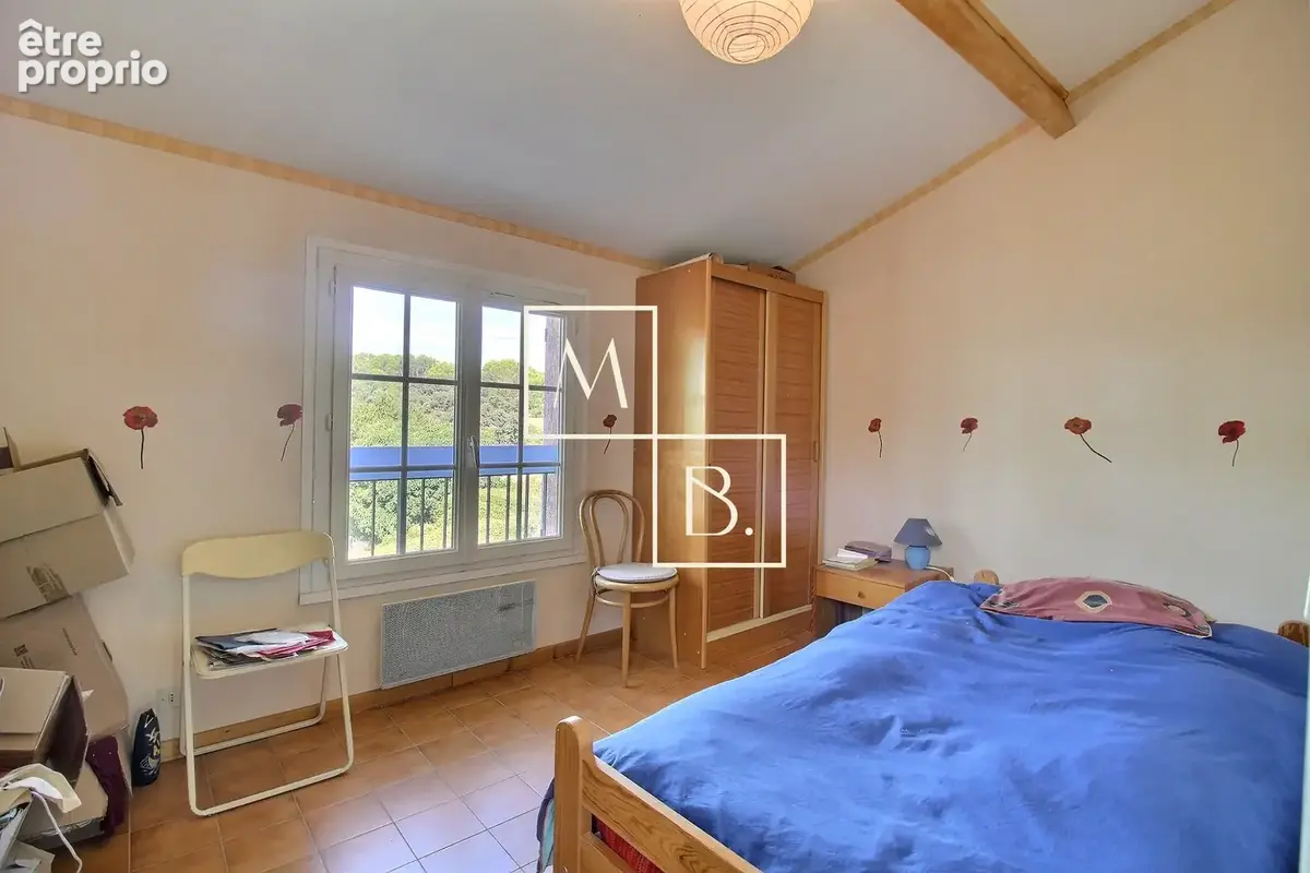 SAINT GENIES DES MOURGUES, Maison 8 pièces de 191m2 avec terrasse, piscine et véranda. - photo 13
