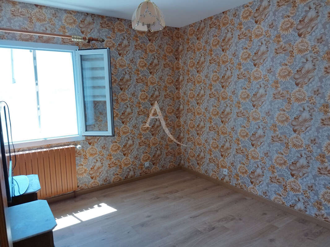 Maison à SAINT-SULPICE-DE-ROYAN