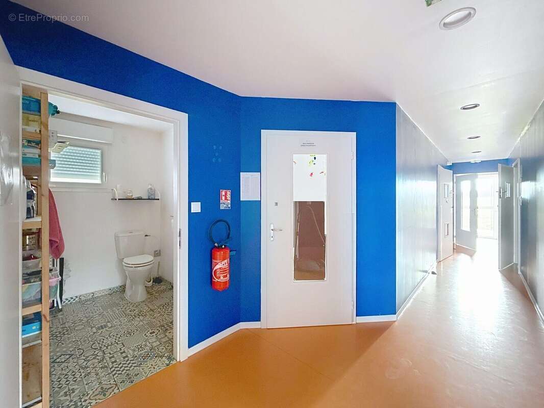 Commerce à SAINTE-MARIE