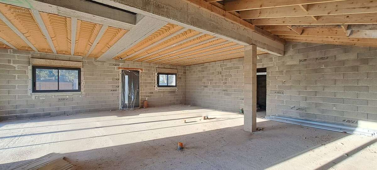 Maison à CASTELNAU-D'ESTRETEFONDS