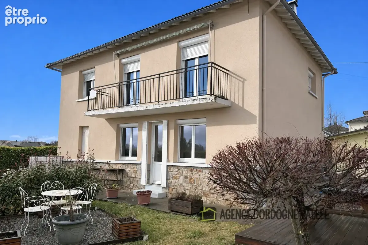 Maison à PLEAUX