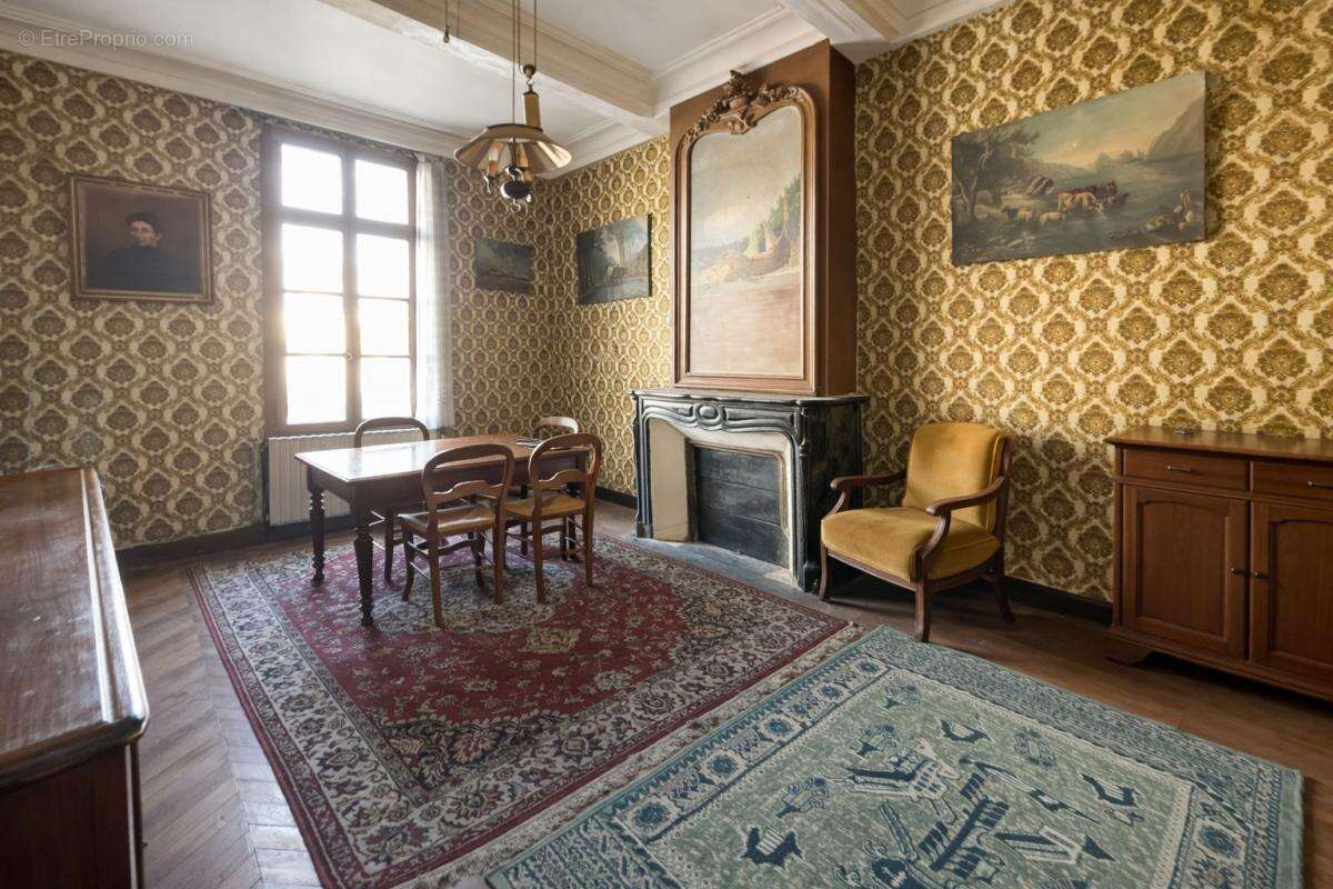 Maison à PUISSERGUIER