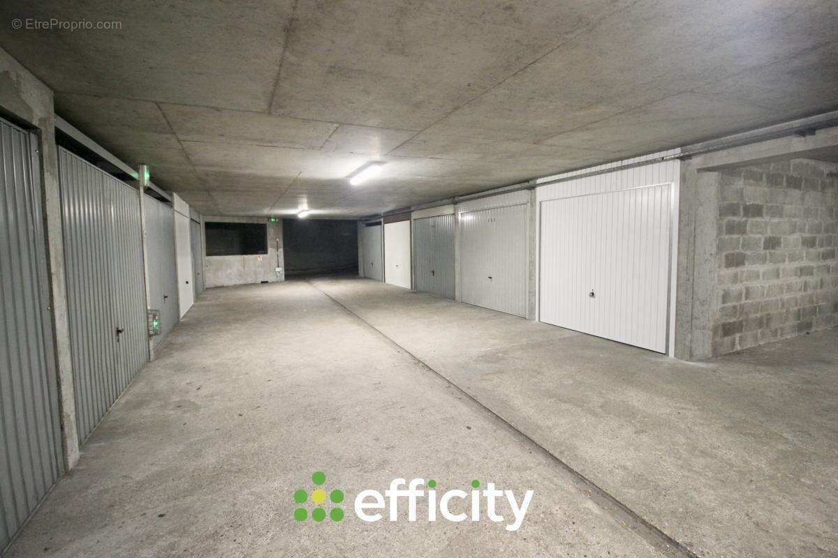 Appartement 72 m² à Villeurbanne  - photo 14
