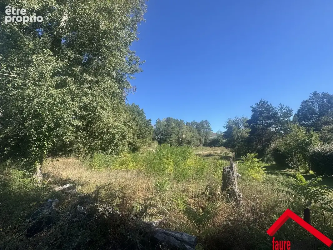 Terrain constructible à Saint-Viance en Corrèze - photo 2