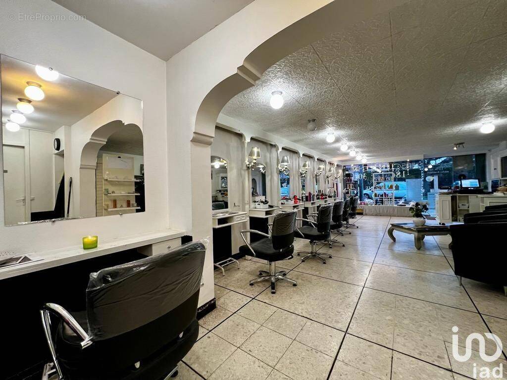 Photo 1 - Commerce à PARAY-VIEILLE-POSTE