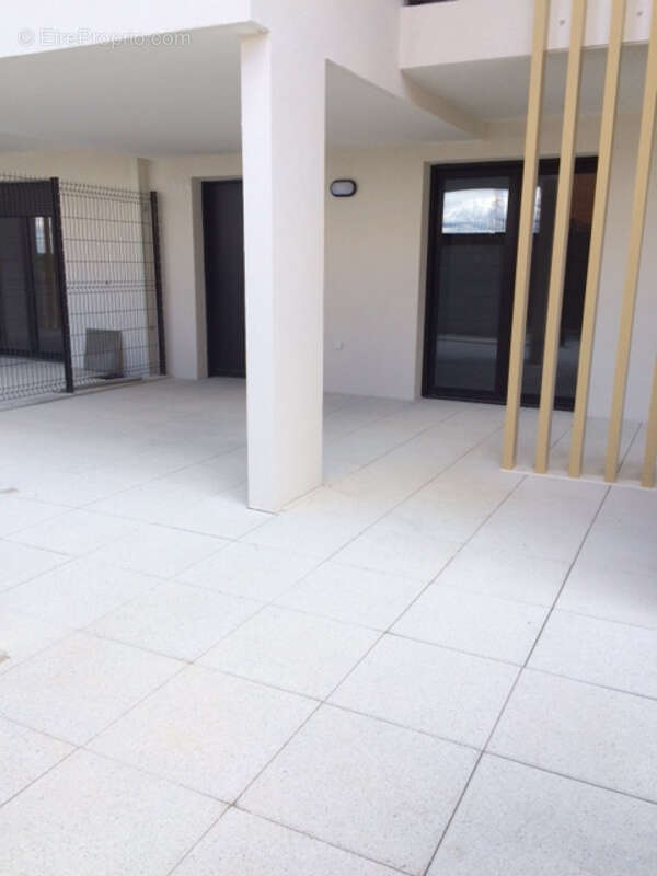 Appartement à SAINT-JEAN-DE-VEDAS