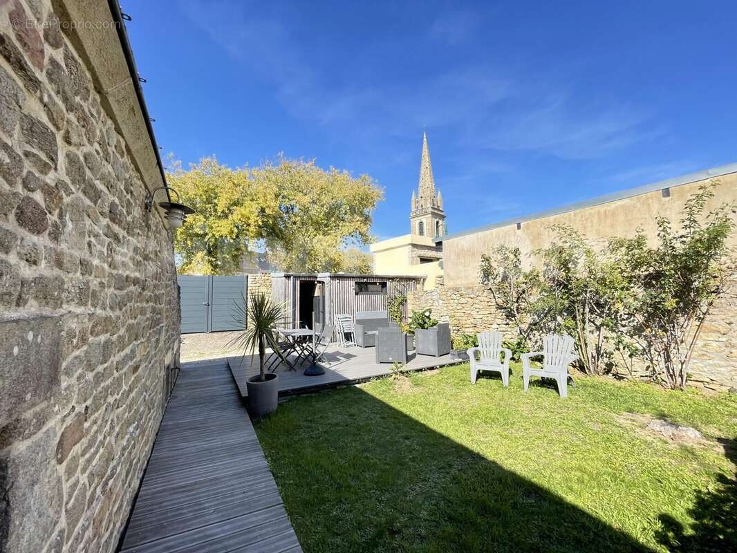 IMG_3926 - Maison à ARZON