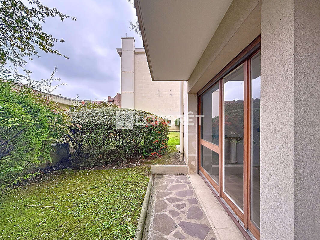 Appartement à BOURG-LA-REINE