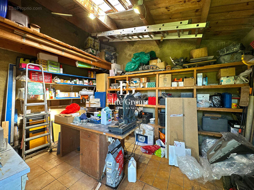 Maison à SAINT-NAZAIRE-SUR-CHARENTE