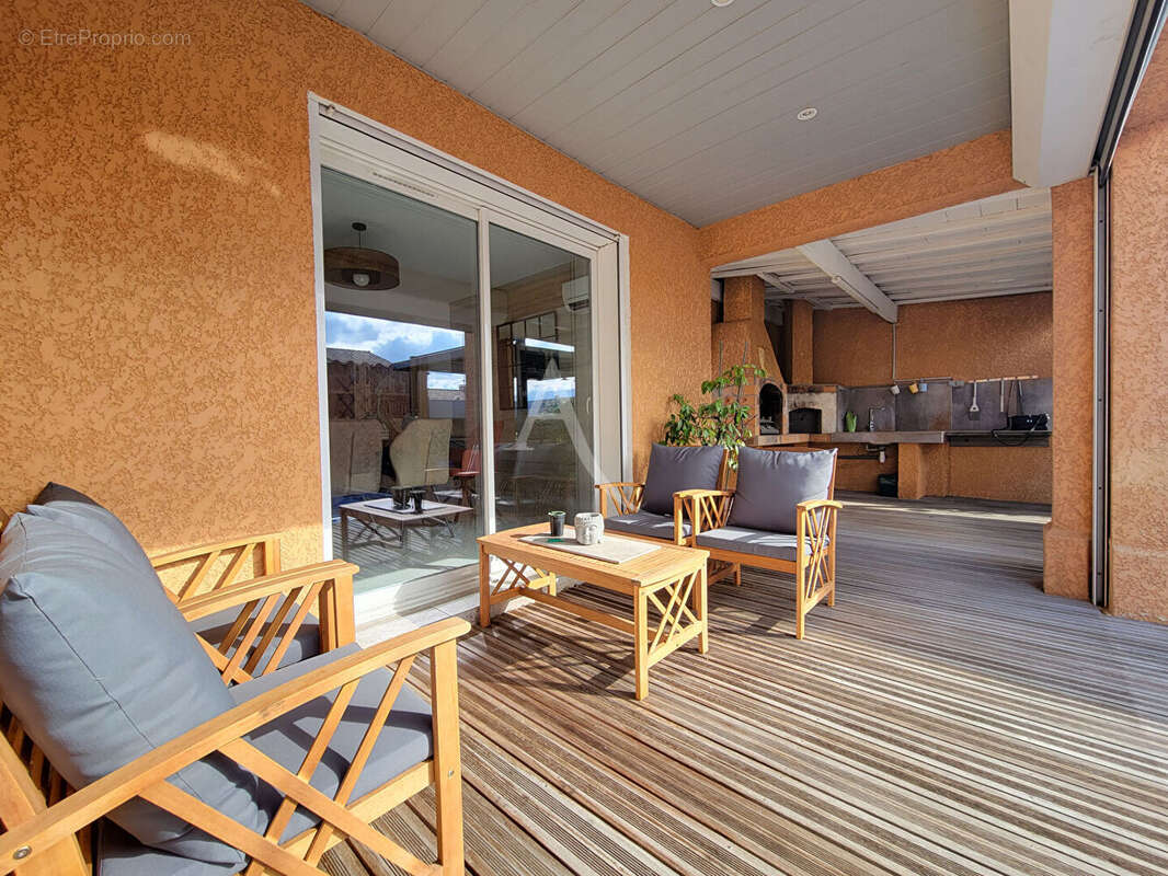 Maison à LATOUR-BAS-ELNE