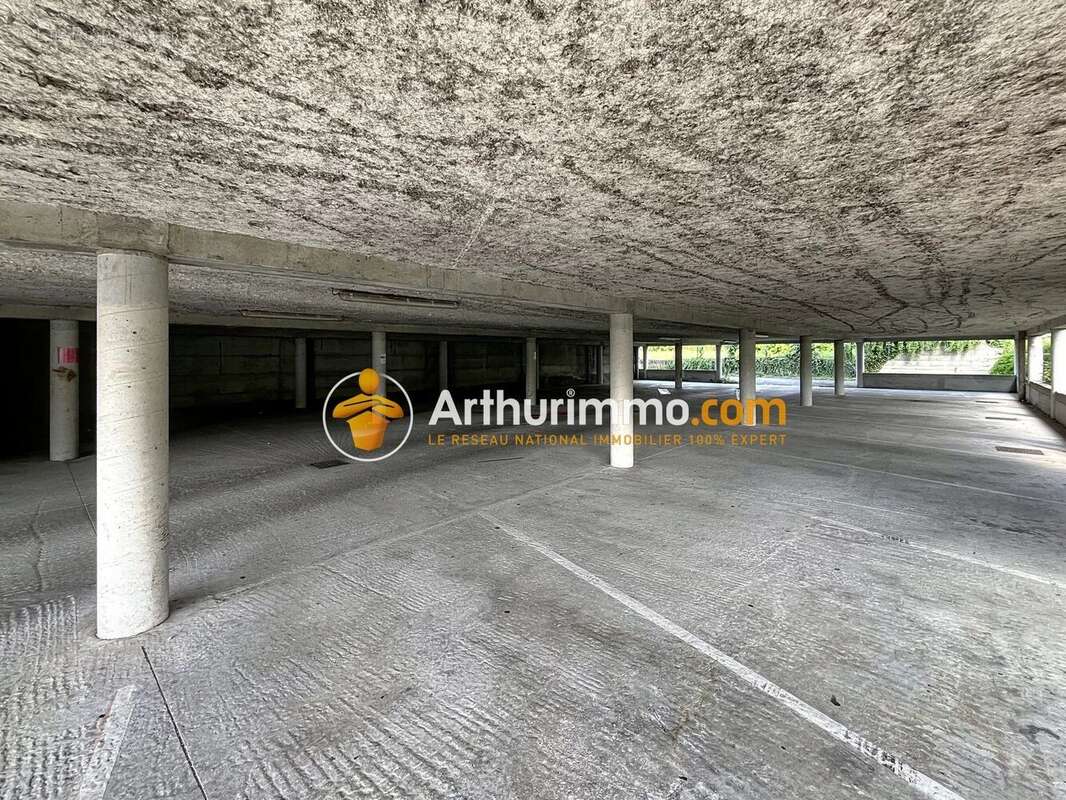 Commerce à BOURGOIN-JALLIEU