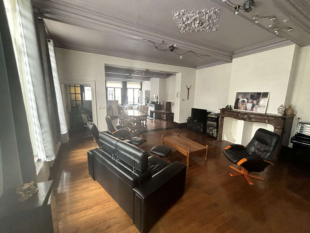Appartement en triplex hyper centre ville de Valenciennes - photo 6