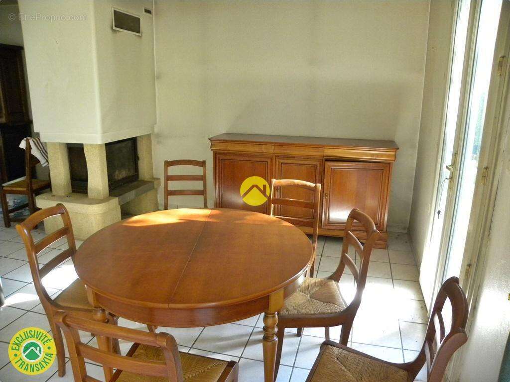 Maison à SURY-PRES-LERE