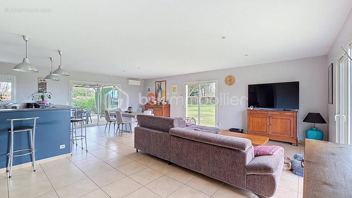 Maison à BELIN-BELIET