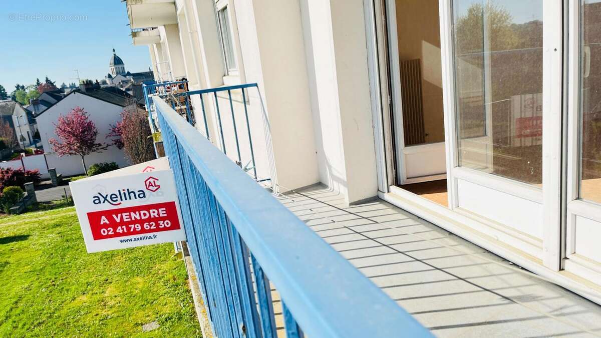 Appartement à SEGRE