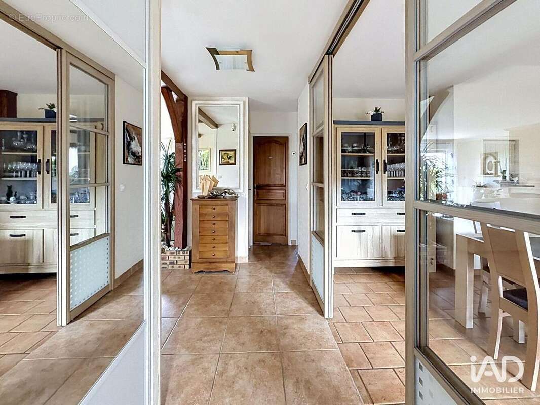 Photo 9 - Maison à HOUDAN
