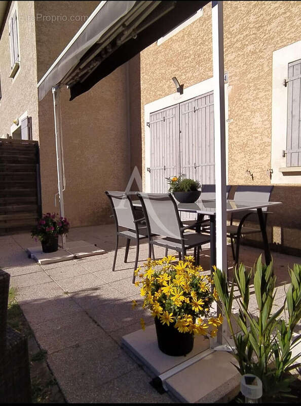 Appartement à CALVISSON