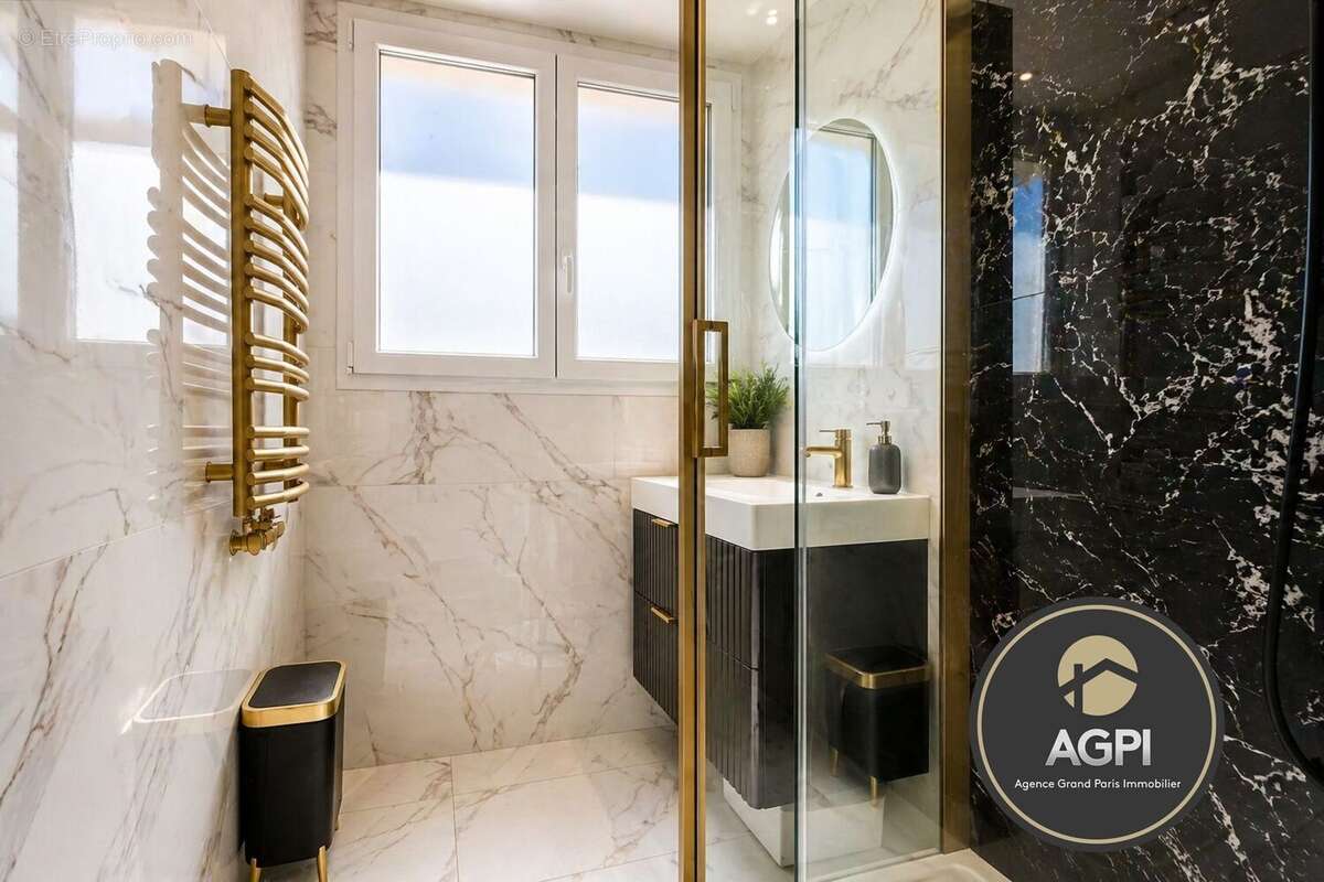 Appartement à BOULOGNE-BILLANCOURT