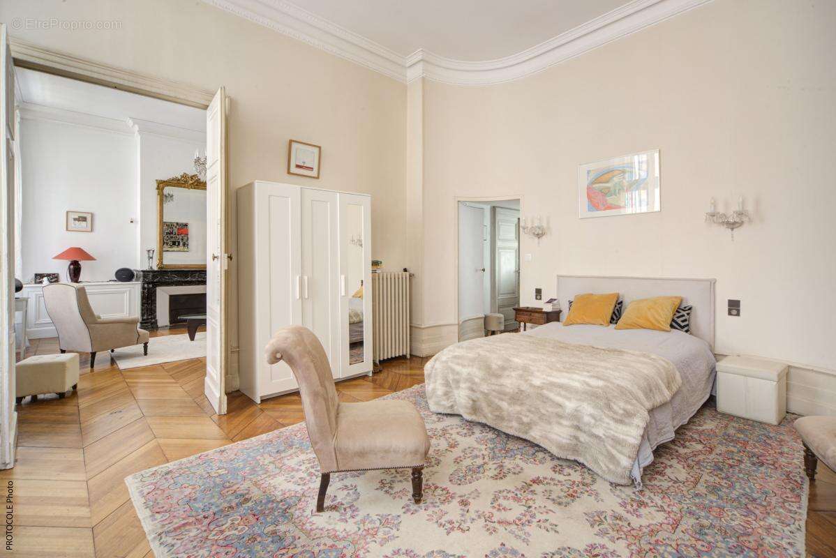 Appartement À Vendre - photo 8
