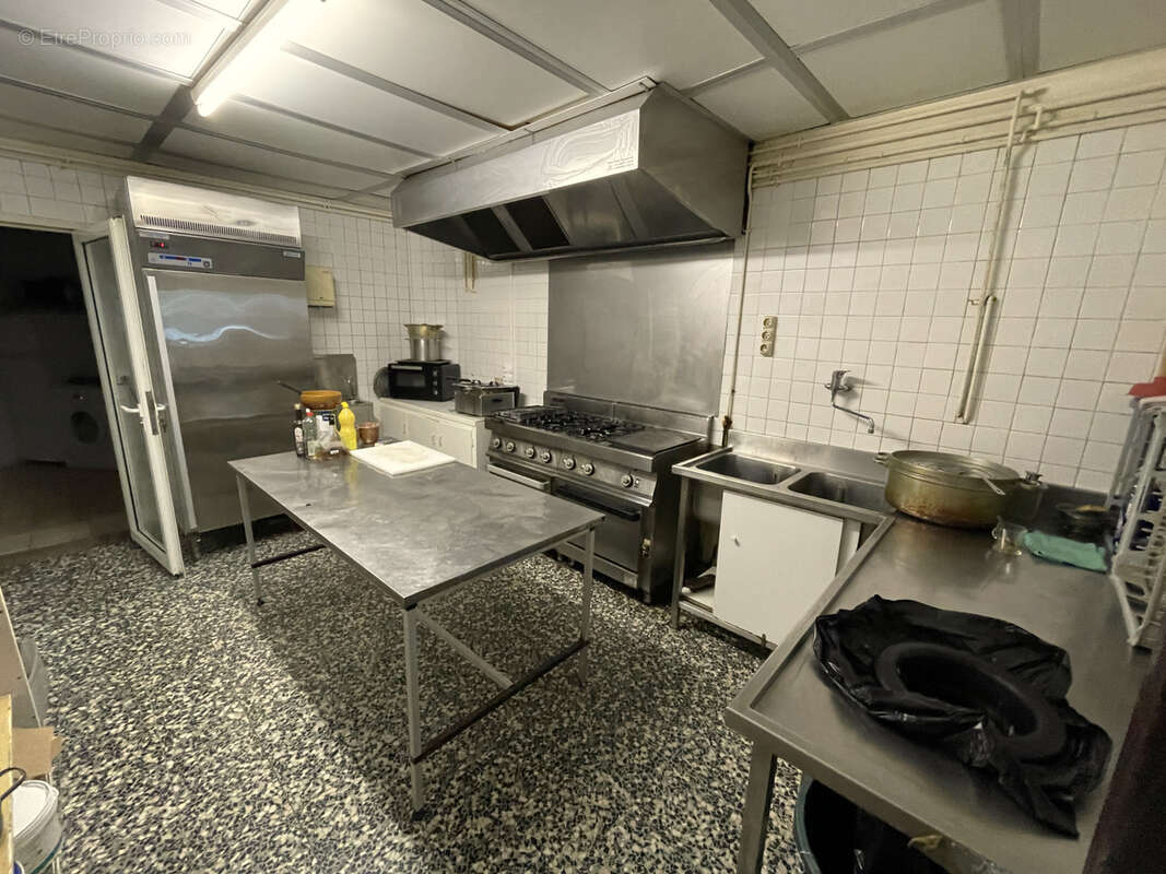 Commerce à SAINT-QUENTIN