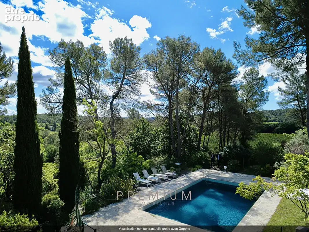 Propriété d'exception sur 13.057 m² avec vue dominante - photo 2