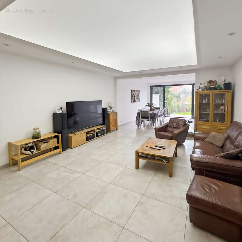 Maison à ROSNY-SOUS-BOIS